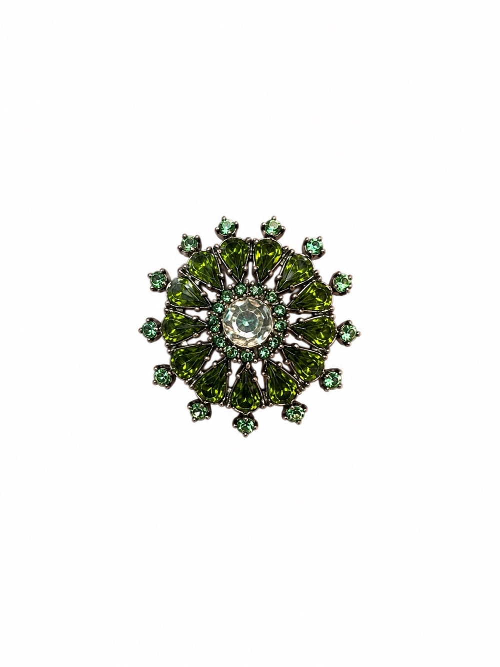 Green gem brooche
